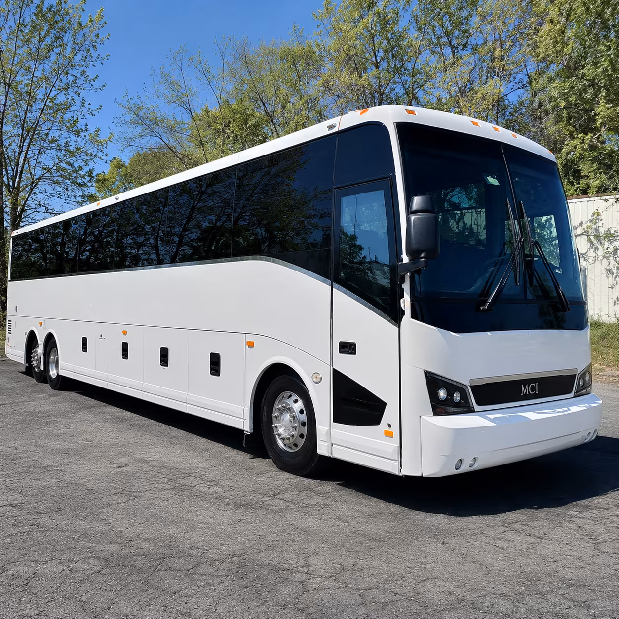 getting to palisade wine country from commerce city is easy with a charter bus