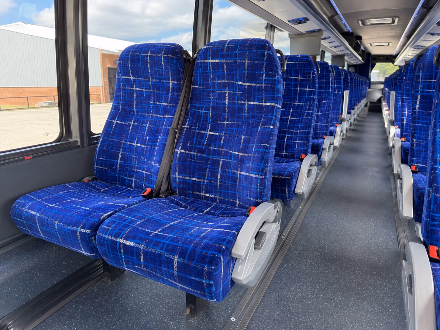 how the type of bus changes the price in commerce city colorado